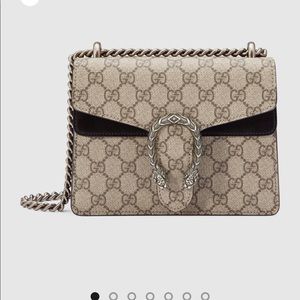 Gucci Bags - Gucci Dionysus GG Supreme Mini Bag Gucci Bags - Gucci Dionysus GG Supreme Mini Bag